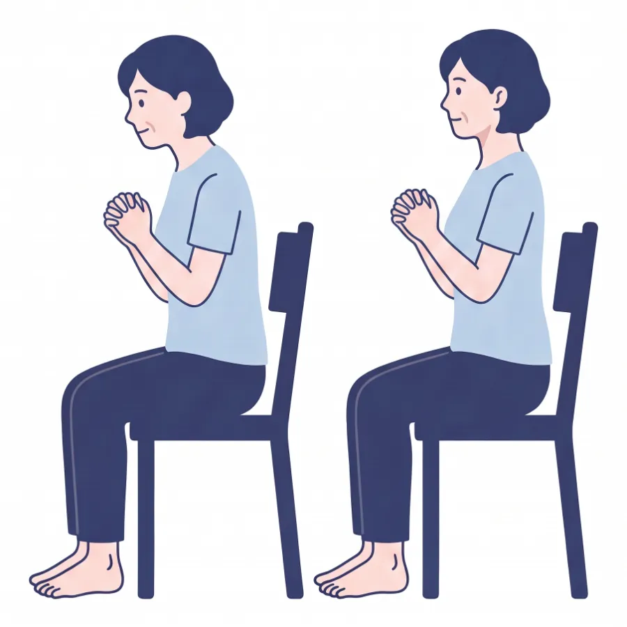 いすに座って手を胸の前で組み、背中が丸まった姿勢と、胸を軽く持ち上げて胸の背骨を少し反らした姿勢